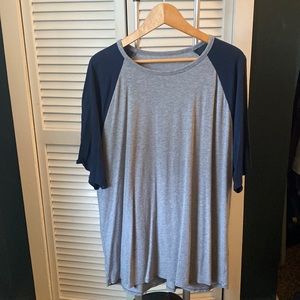 Lululemon Men’s Casual Tee
